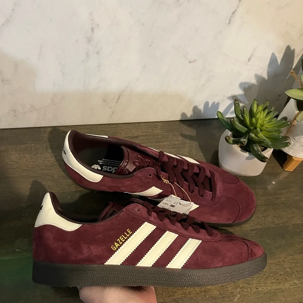adidas Gazelle Maroon/Chalk White/Gum - Picture 9 of 10